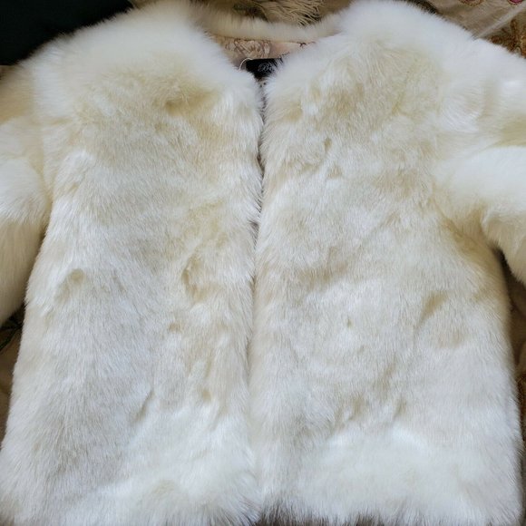 COPY - Wedding Coat White Faux Fur Waist‎ Length Lined With I love You Fabric S… - Picture 4 of 11